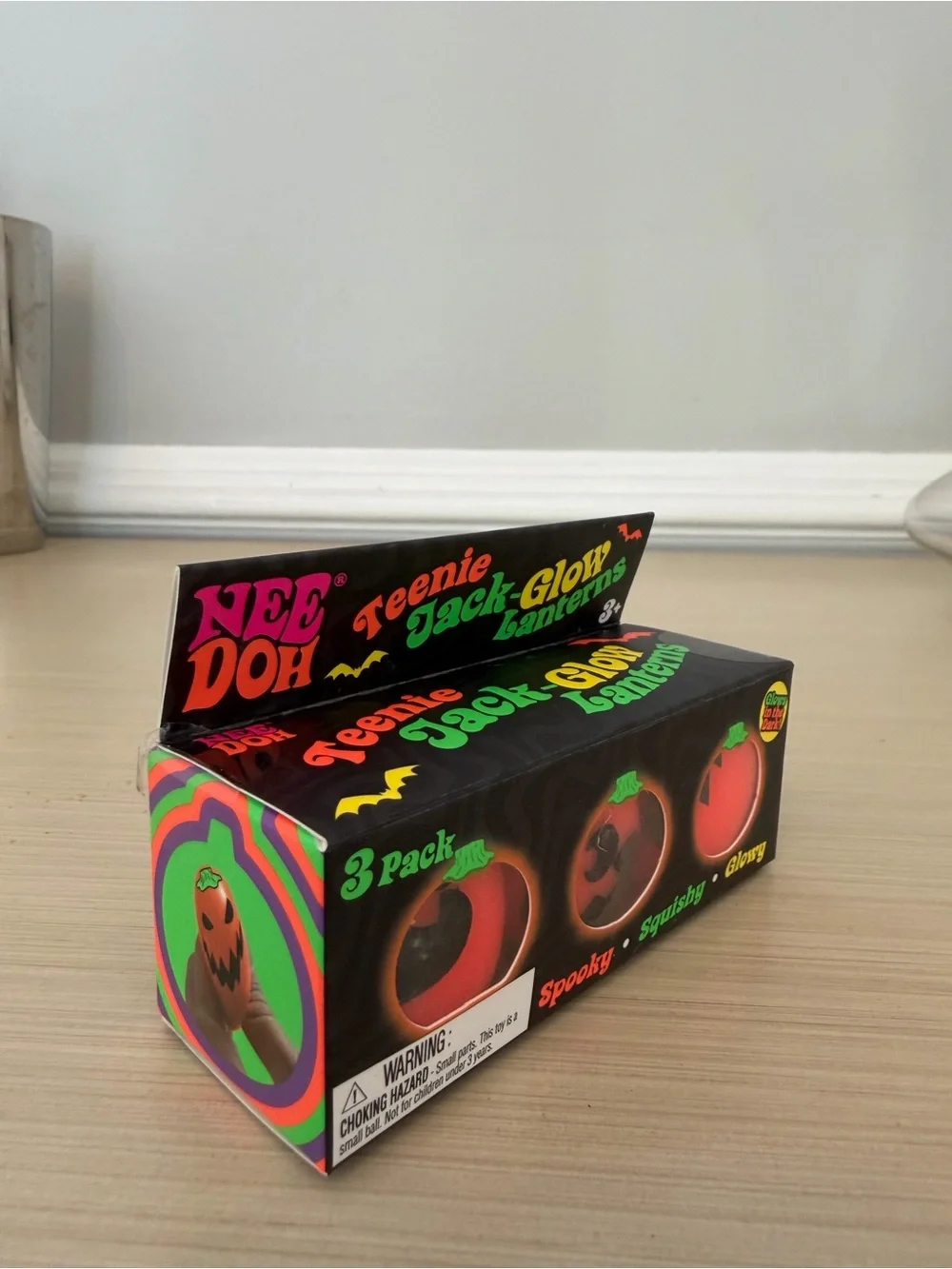 NeeDoh Teenie Jack-Glow Lanterns - Orange Glow 3-Pack